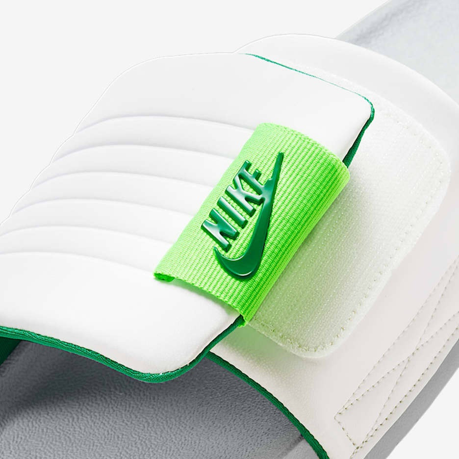 Nike oncourt Adjust Slides