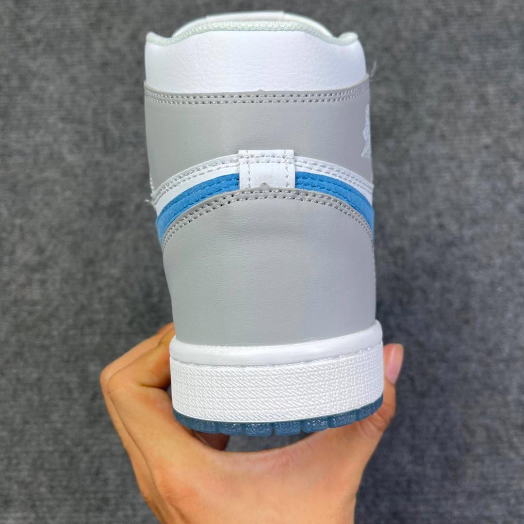 Nike Air Jordan 1 Low Midnight Navy Neutral Grey